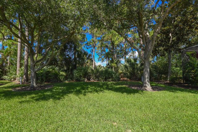 8825 Champions Way, Port St. Lucie, FL 34986