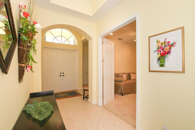 8825 Champions Way, Port St. Lucie, FL 34986