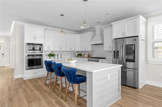 2313 Painters LN, Virginia Beach, VA 23456