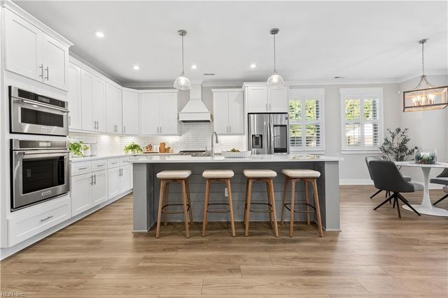 2313 Painters LN, Virginia Beach, VA 23456