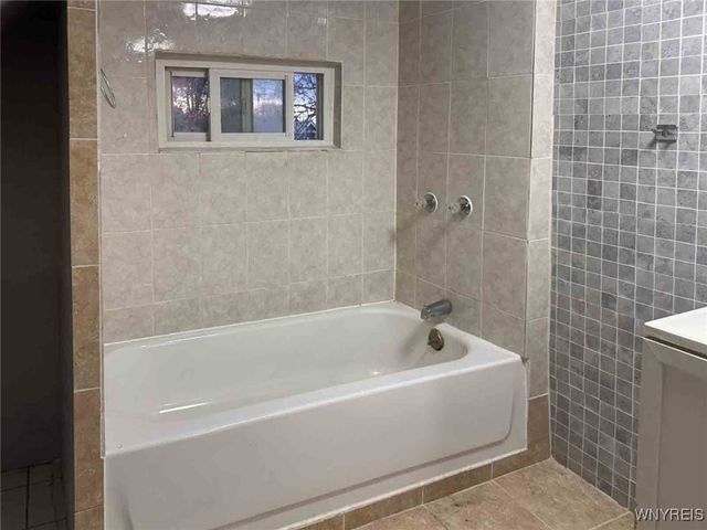 3906 Bailey Avenue, Amherst, NY 14226