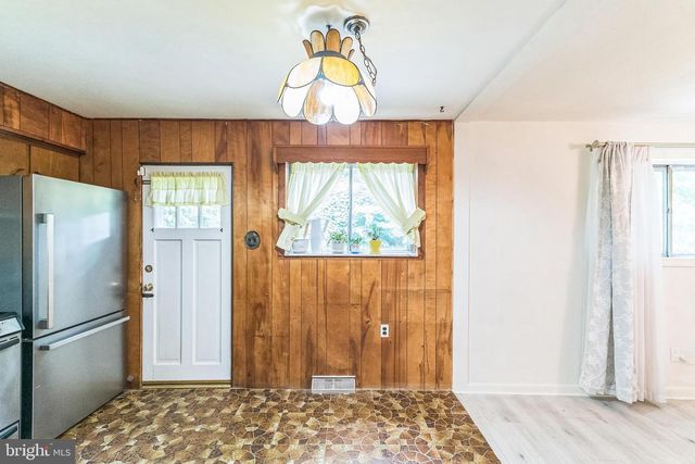 133 LEWIS RD, Havertown, PA 19083