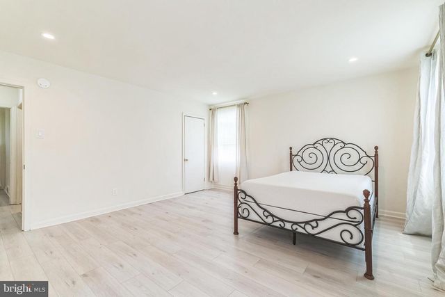 133 LEWIS RD, Havertown, PA 19083