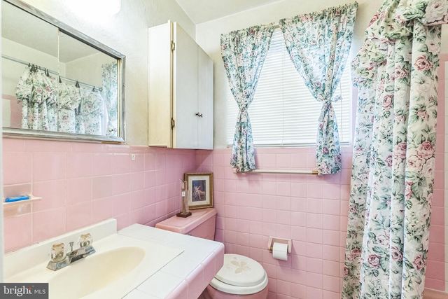 133 LEWIS RD, Havertown, PA 19083