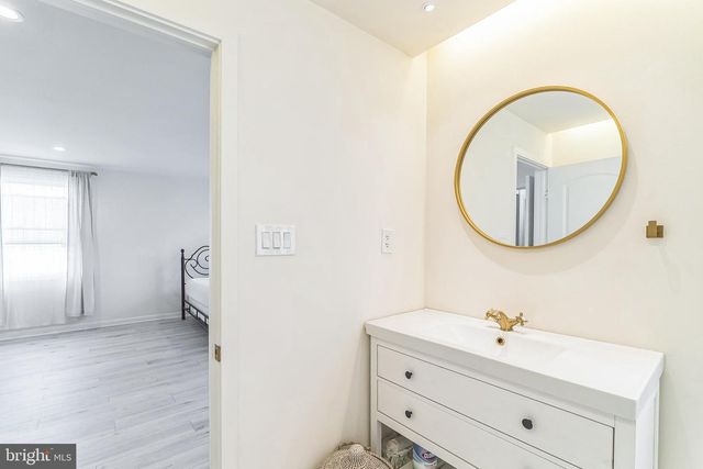 133 LEWIS RD, Havertown, PA 19083