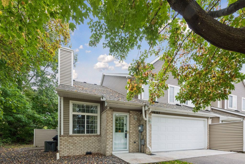 18185 Warbler Lane, Eden Prairie, MN 55346 — photo 2