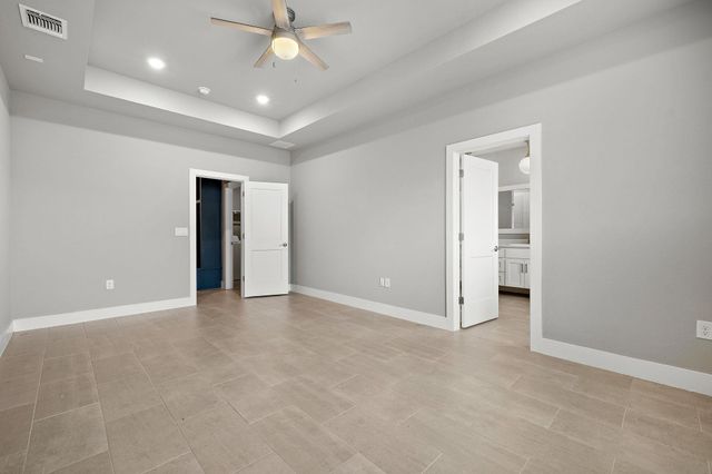 112 Dax DR, Liberty Hill, TX 78642