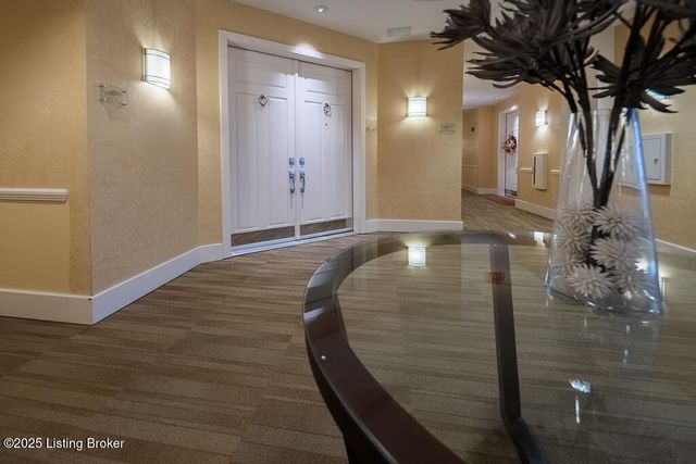 324 E Main St 229, Louisville, KY 40202