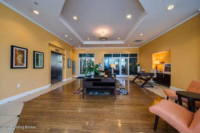 324 E Main St 229, Louisville, KY 40202