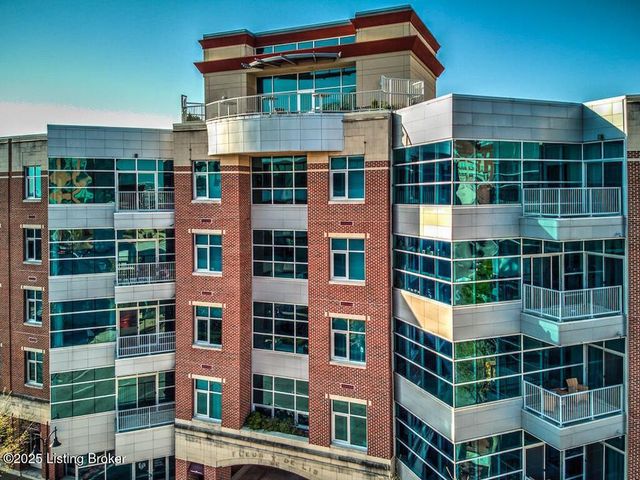 324 E Main St 229, Louisville, KY 40202