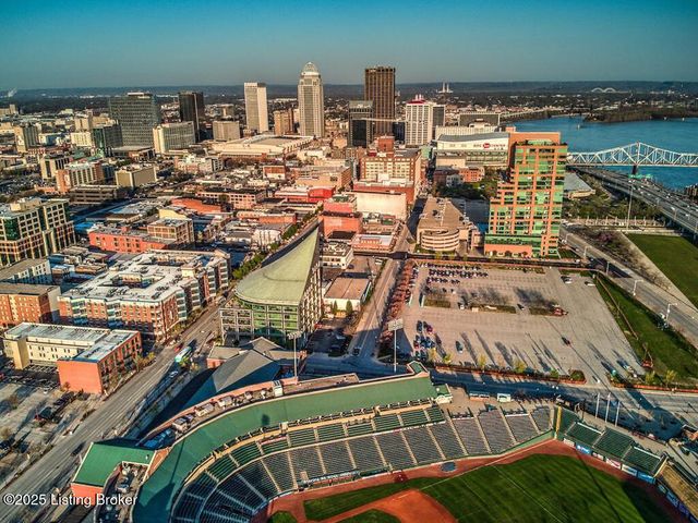 324 E Main St 229, Louisville, KY 40202