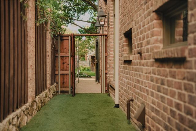 3448 Shenandoah Street, University Park, TX 75205