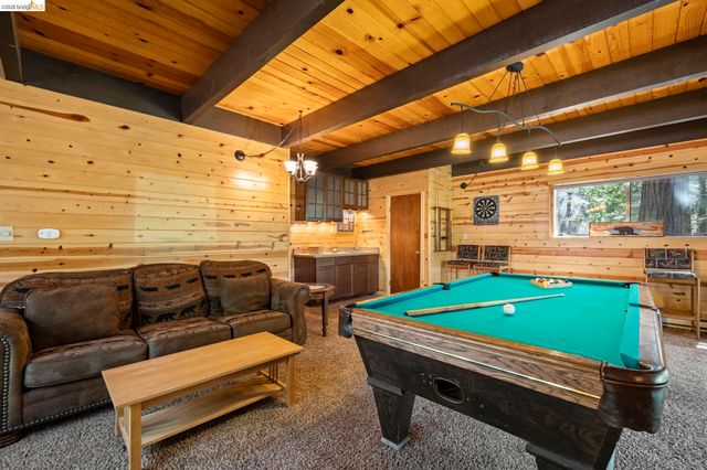 27086 Summerhill Drive, Strawberry, CA 95375