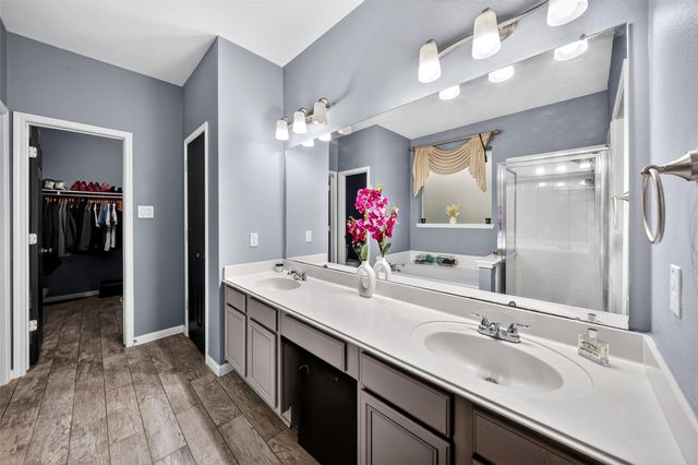 8811 Champion Springs Circle, Spring, TX 77379