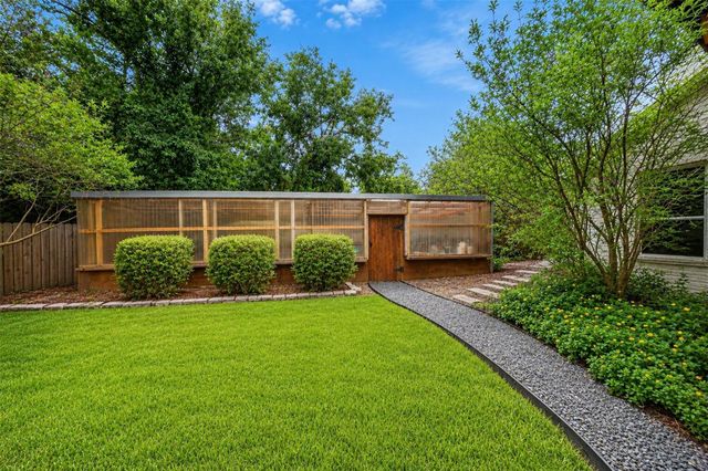 8811 Champion Springs Circle, Spring, TX 77379