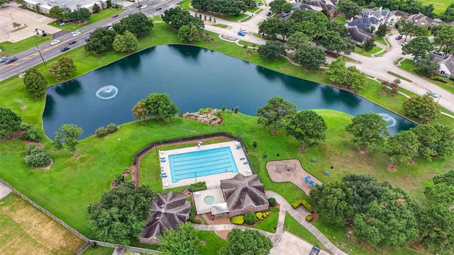 8811 Champion Springs Circle, Spring, TX 77379