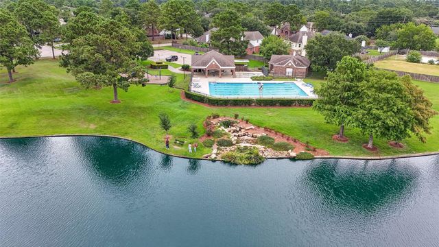 8811 Champion Springs Circle, Spring, TX 77379