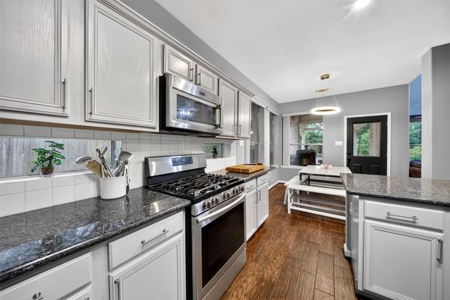 8811 Champion Springs Circle, Spring, TX 77379