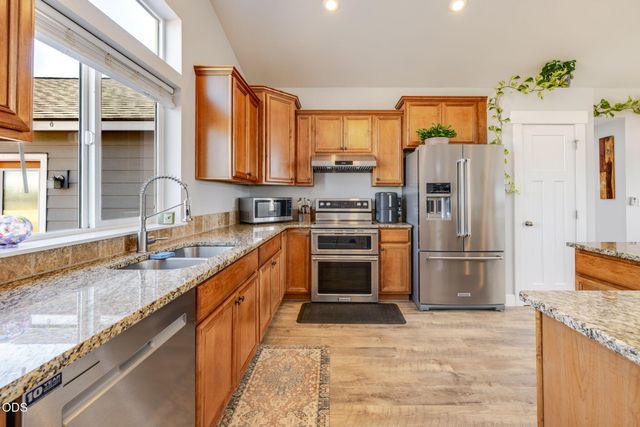 15317 SW Steelhead Road, Terrebonne, OR 97760