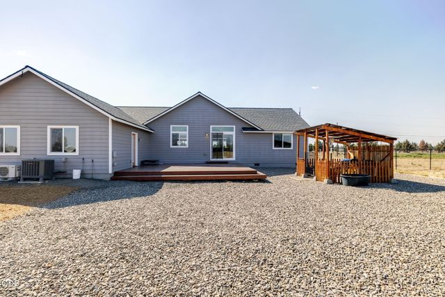 15317 SW Steelhead Road, Terrebonne, OR 97760