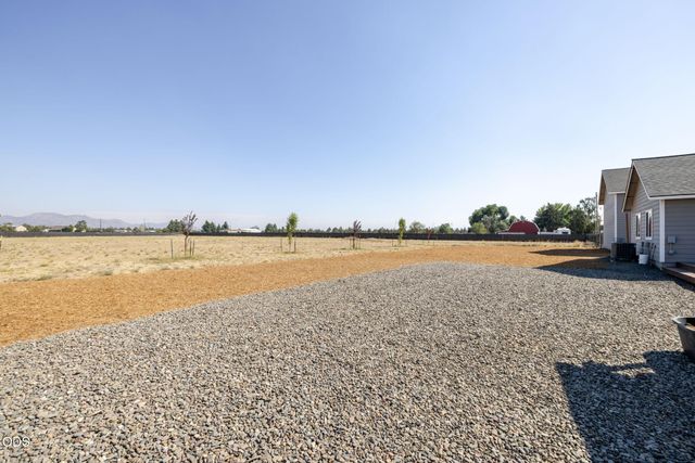 15317 SW Steelhead Road, Terrebonne, OR 97760