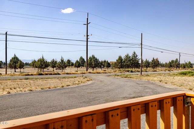 15317 SW Steelhead Road, Terrebonne, OR 97760