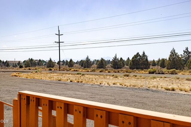 15317 SW Steelhead Road, Terrebonne, OR 97760