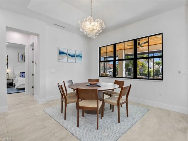 1813 Menorca CT, Marco Island, FL 34145