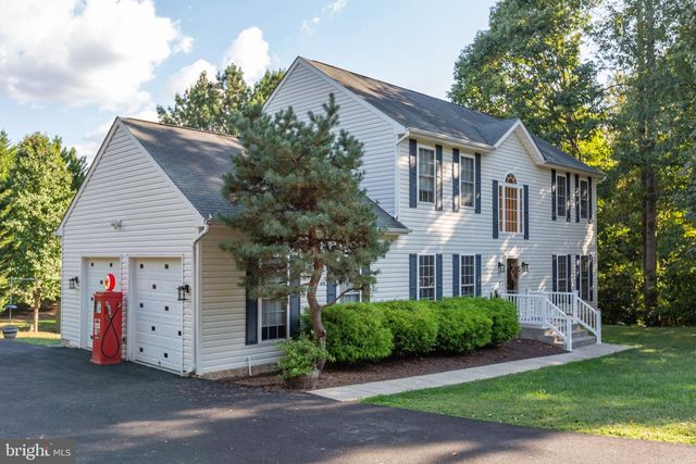 4318 BRIDLEPATH CT, Fredericksburg, VA 22408