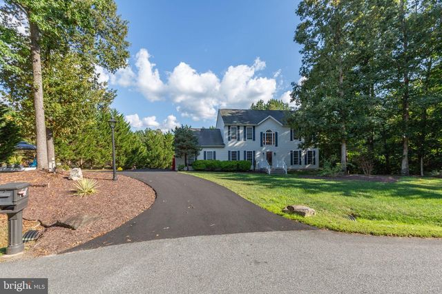 4318 BRIDLEPATH CT, Fredericksburg, VA 22408