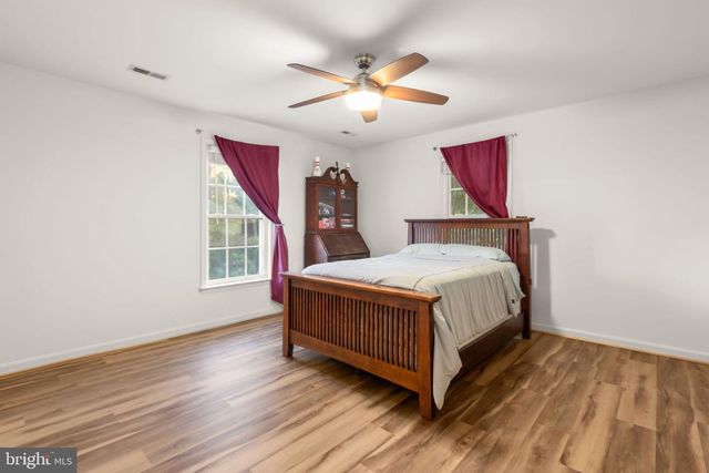 4318 BRIDLEPATH CT, Fredericksburg, VA 22408