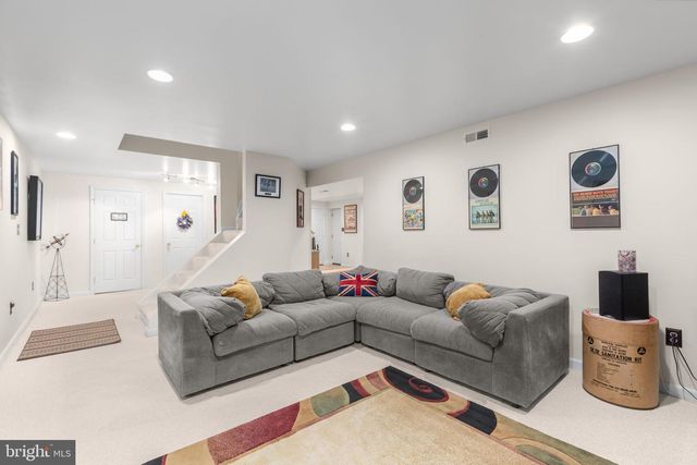 4318 BRIDLEPATH CT, Fredericksburg, VA 22408