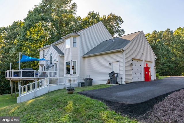 4318 BRIDLEPATH CT, Fredericksburg, VA 22408