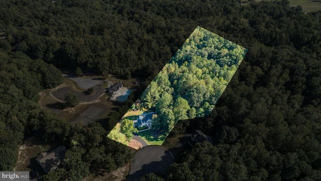 4318 BRIDLEPATH CT, Fredericksburg, VA 22408