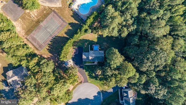 4318 BRIDLEPATH CT, Fredericksburg, VA 22408