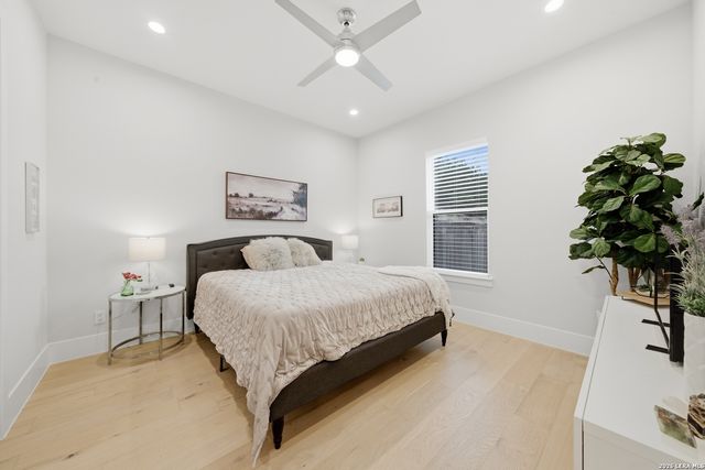 157 HEARTLAND LN, Boerne, TX 78006