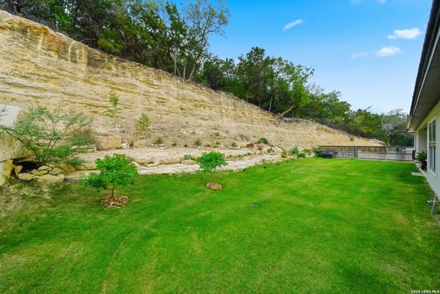 157 HEARTLAND LN, Boerne, TX 78006