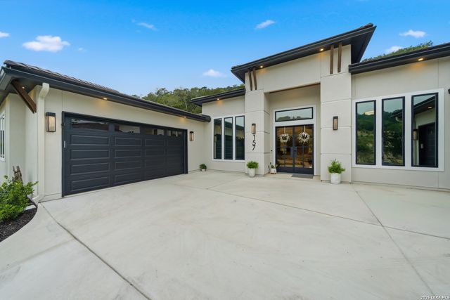 157 HEARTLAND LN, Boerne, TX 78006