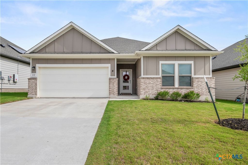 Image 1 of property listing at 237 Little Green Trail, Jarrell, TX 76537