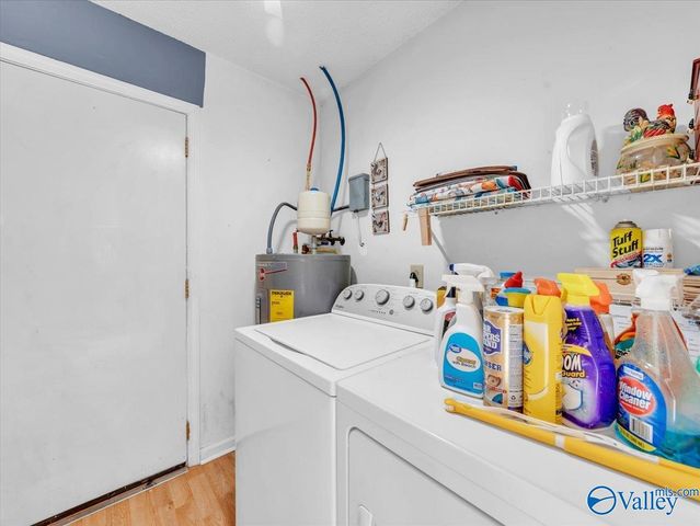 6480 Moores Mill Road, Huntsville, AL 35811