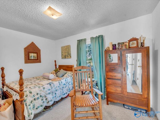 6480 Moores Mill Road, Huntsville, AL 35811