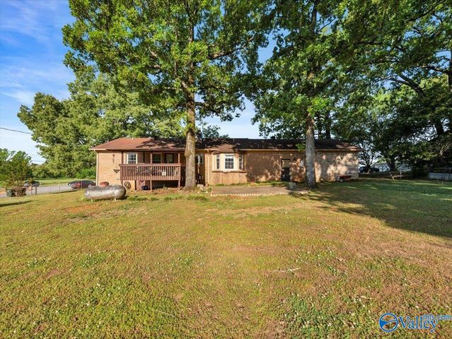 6480 Moores Mill Road, Huntsville, AL 35811