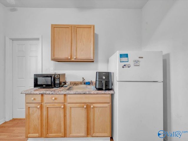 6480 Moores Mill Road, Huntsville, AL 35811