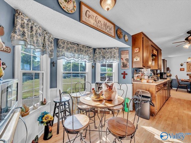 6480 Moores Mill Road, Huntsville, AL 35811