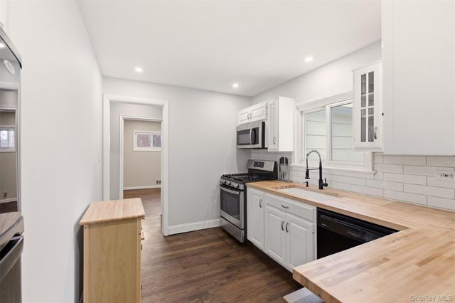 258 Holt Drive, Pearl River, NY 10965