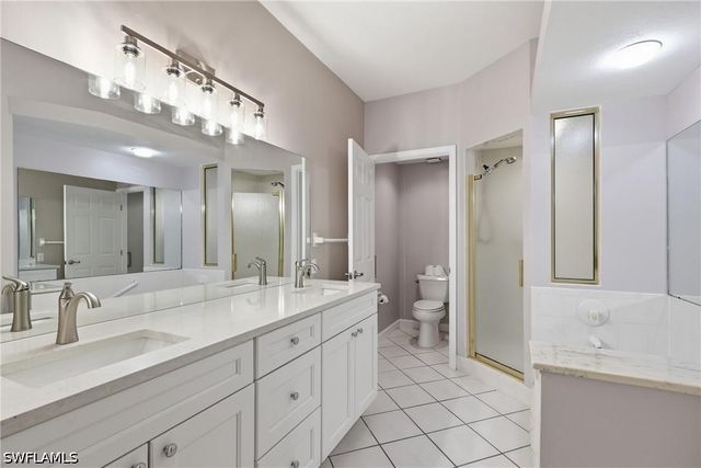 2245 Hidden Lake DR 3, Naples, FL 34112