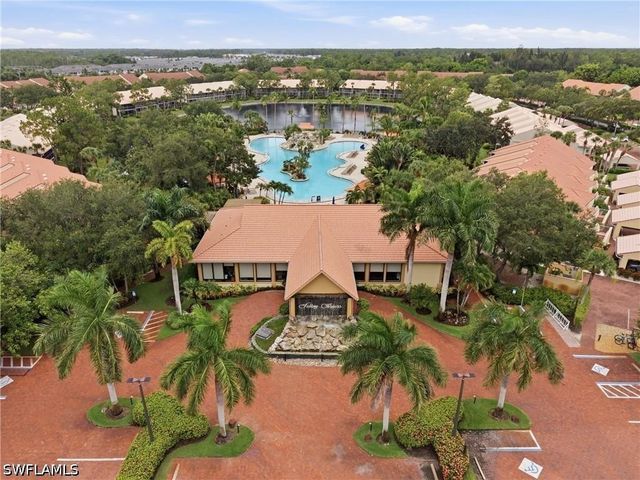 2245 Hidden Lake DR 3, Naples, FL 34112