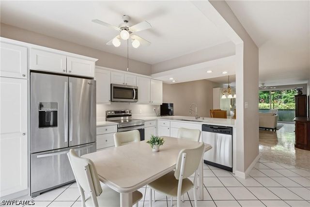 2245 Hidden Lake DR 3, Naples, FL 34112