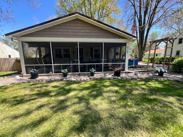 824 S Union Street, Tecumseh City, MI 49286
