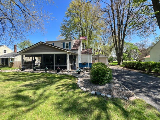 824 S Union Street, Tecumseh City, MI 49286